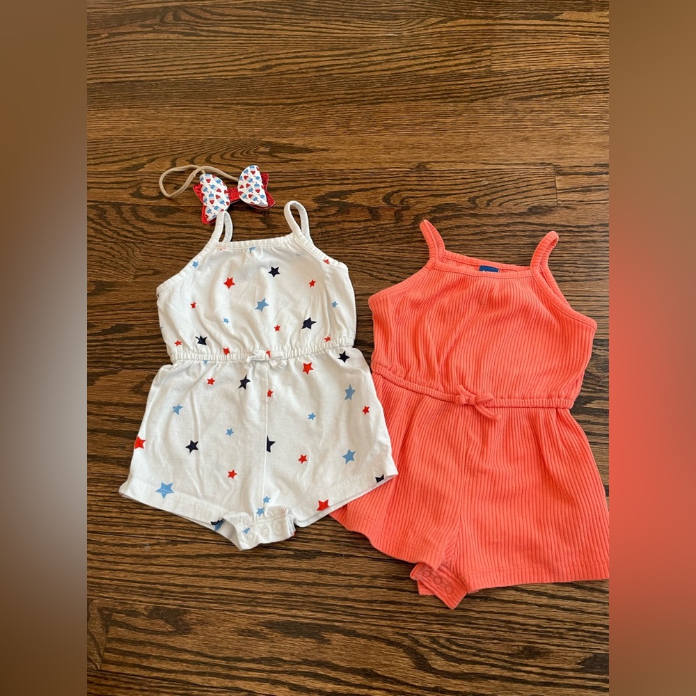 Old Navy 6-12m outfit bundle